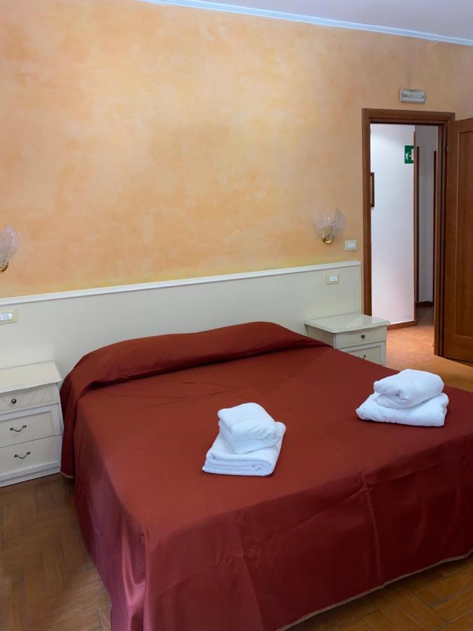 Hotel Residenza Roma Exterior foto