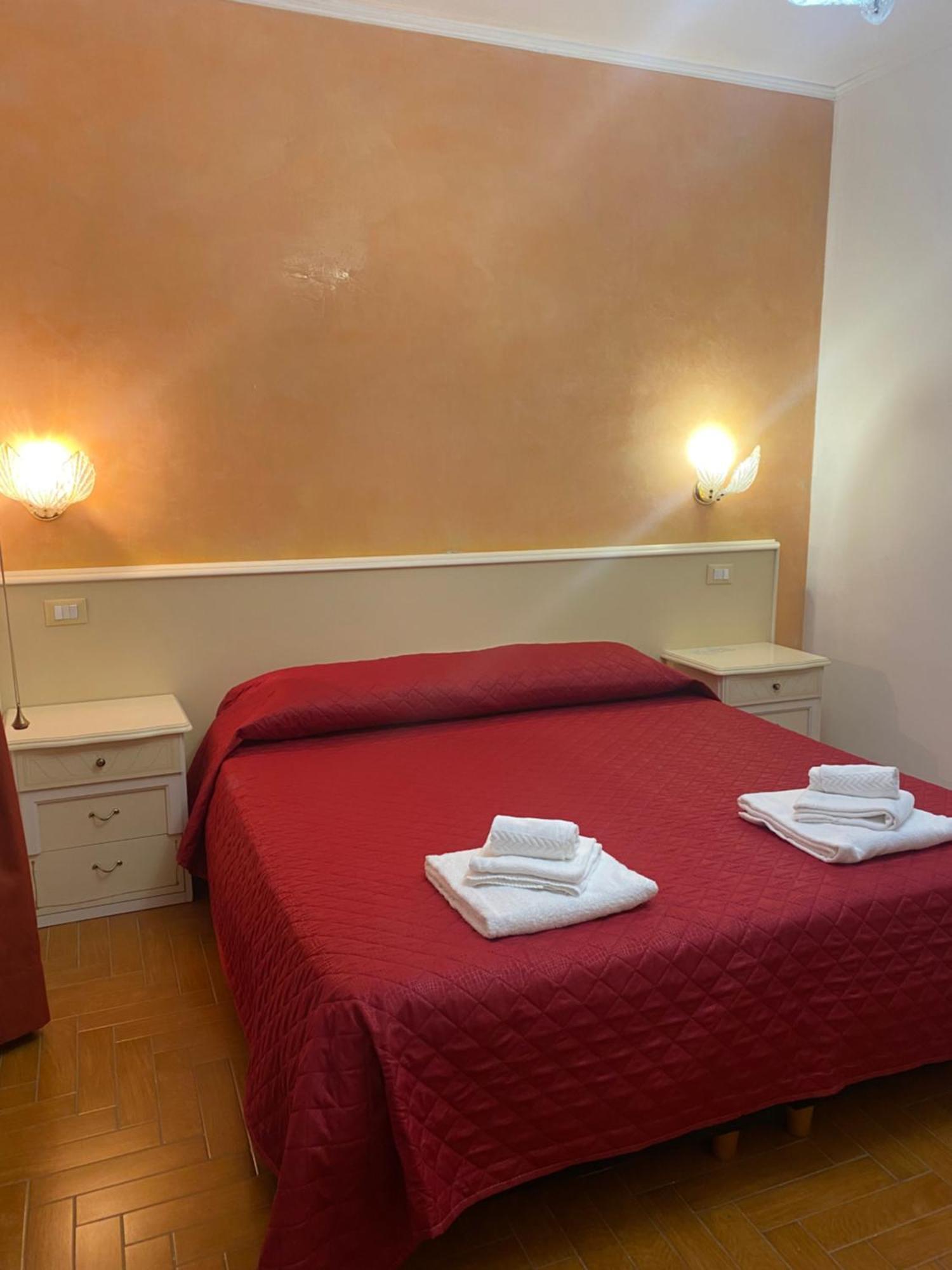 Hotel Residenza Roma Exterior foto